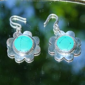 Sterling Silver 60s style flower earrings